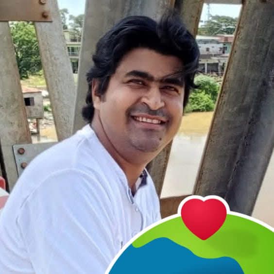 জীবনে চলার পথে নিজেকে এগিয়ে নেওয়ার জন্য নিজের প্রচেষ্টায় সবচাইতে উত্তম