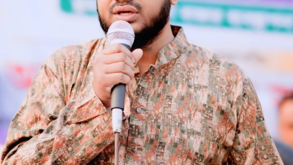 প্রকাশিত সংবাদ এর প্রতিবাদে চেয়ারম্যান আবু সালেহ বাবুর সংবাদ সম্মেলন