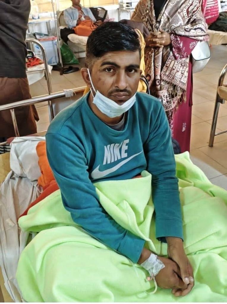 <span>1 / </span>পারিবারিক কলহের জেরে মাদারীপুরে প্রবাসীর পুরুষাঙ্গ কেটে দেওয়ার অভিযোগ, স্ত্রী আটক