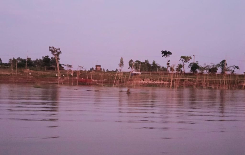 <span>1 / </span>সুনামগঞ্জের ধর্মপাশায় ইজারাকৃত জলমহাল জামালগঞ্জের চাঁদাবাজদের দখলে : হুমকির মুখে ইজারাদার ও অভয়াশ্রম